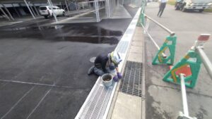 目地仕上げ